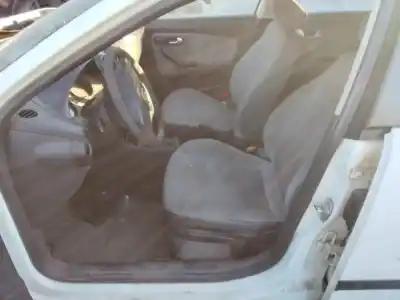 Veículo de Sucata seat cordoba berlina (6l2) stella do ano 2001 alimentado 