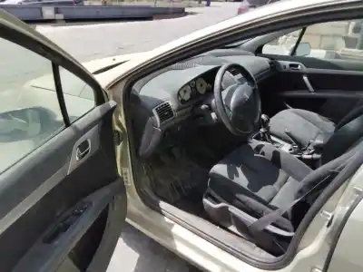 Veicolo di demolizione peugeot 407 sw premium dell'anno 2001 alimentato 