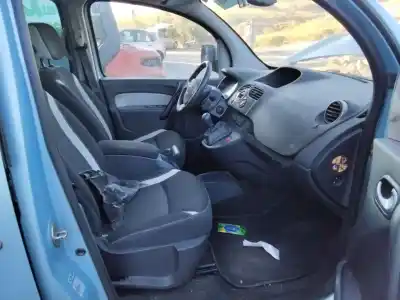 Veicolo di demolizione renault kangoo expression 110 cv / 81 kw dell'anno 2001 alimentato k9k816
