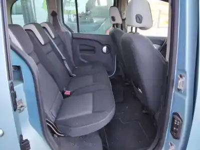 Veicolo di demolizione renault kangoo expression 110 cv / 81 kw dell'anno 2001 alimentato k9k816