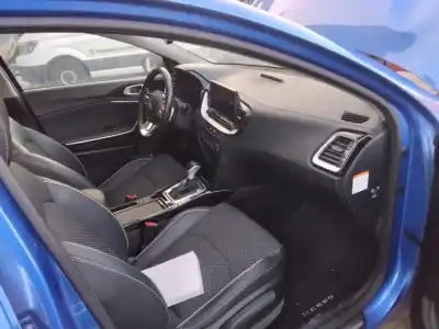 Здавання транспортного засобу kia xceed edrive phev року 2001 потужний g4le