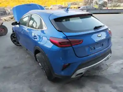 Здавання транспортного засобу kia xceed edrive phev року 2001 потужний g4le