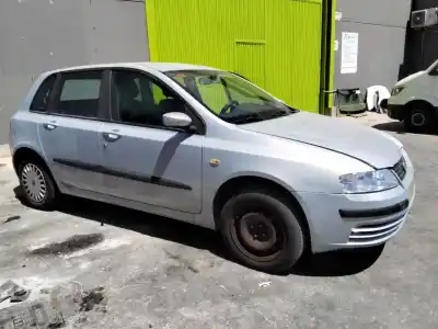 Scrapping Vehicle fiat stilo multi wagon (192_) 1.9 d multijet of the year 2001 powered 