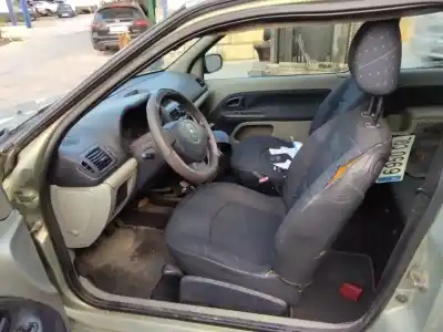 Утилизация автомобиля RENAULT CLIO II FASE II (B/CB0) Societe Generique года 2001 питание 