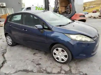Veicolo di demolizione ford fiesta (cb1) trend dell'anno 2001 alimentato 
