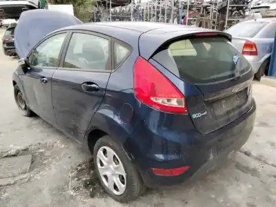 Veicolo di demolizione ford fiesta (cb1) trend dell'anno 2001 alimentato 