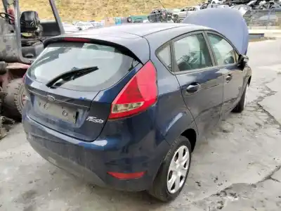 Veicolo di demolizione ford fiesta (cb1) trend dell'anno 2001 alimentato 