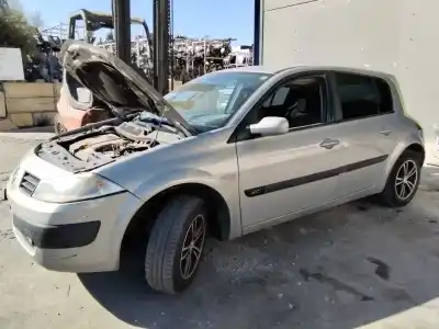 Утилизация автомобиля RENAULT MEGANE II BERLINA 5P Authentique 82 CV / 60 KW года 2001 питание 