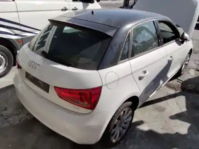 Veículo de Sucata audi a1 sportback (8xa) ambition do ano 2001 alimentado cay