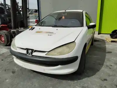 Scrapping Vehicle peugeot 206 berlina xn of the year 2001 powered 