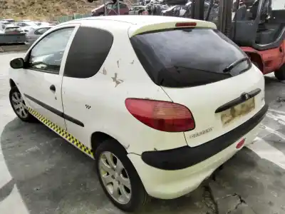 Scrapping Vehicle peugeot 206 berlina xn of the year 2001 powered 