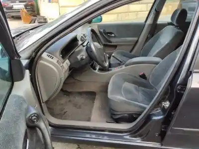 Veículo de Sucata renault laguna ii (bg0) authentique 120 cv / 88 kw do ano 2001 alimentado 