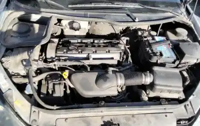 Veicolo di demolizione peugeot 206 cc cc dell'anno 2001 alimentato 