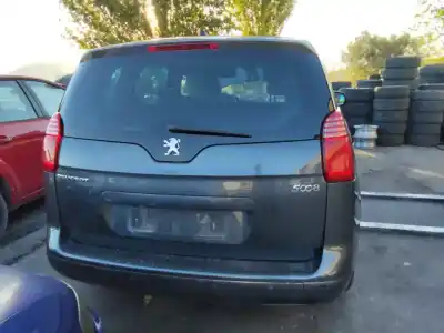 Vehicul casat peugeot 5008 premium al anului 2001 alimentat 