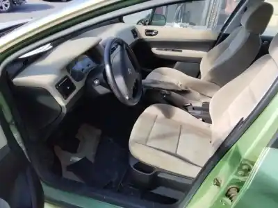 Scrapping Vehicle peugeot 307 (s1) xn of the year 2001 powered 