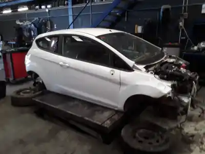 Scrapping Vehicle ford                                               fiesta (ccn)                                                                                                                                                                                                                                               trend of the year 2001 powered 