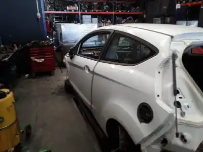 Scrapping Vehicle ford                                               fiesta (ccn)                                                                                                                                                                                                                                               trend of the year 2001 powered 