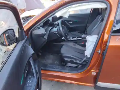 Veículo de Sucata peugeot 2008 (p1) active do ano 2001 alimentado yh01