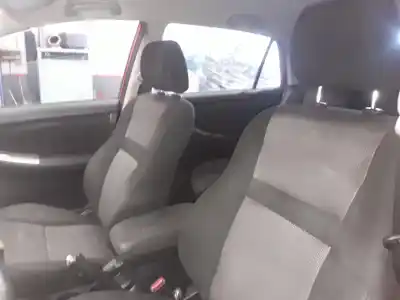 Scrapping Vehicle toyota corolla (e12) 2.0 d-4d linea luna berlina of the year 2001 powered 1cdftv