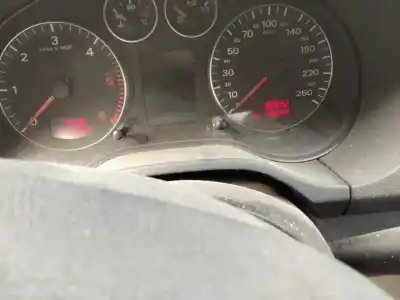 Scrapping Vehicle audi a3 (8p) 1.9 tdi ambiente of the year 2001 powered bxe