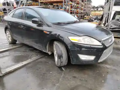 Veículo de Sucata FORD MONDEO BERLINA (CA2) Limited Edition do ano 2001 alimentado 