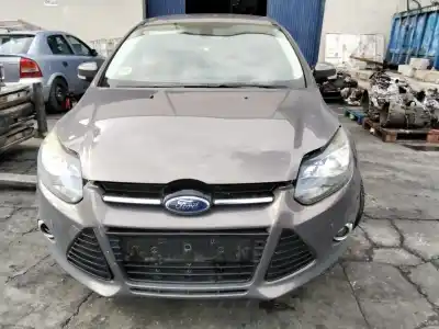 Veículo de Sucata ford focus lim. (cb8) trend do ano 2001 alimentado 