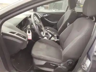 Veículo de Sucata ford focus lim. (cb8) trend do ano 2001 alimentado 