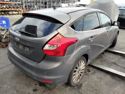 Veículo de Sucata ford focus lim. (cb8) trend do ano 2001 alimentado 