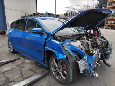 Scrapping Vehicle ford                                               focus                                                                                                                                                                                                                                                      active                                                                                                                                                                                                                                                     of the year 2001 powered 