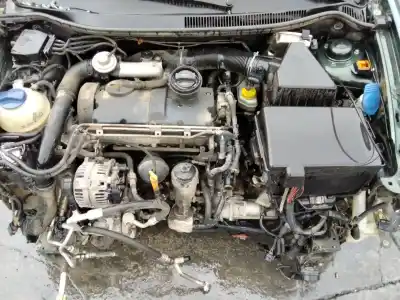 Veículo de Sucata seat cordoba berlina (6l2) fresh do ano 2001 alimentado 