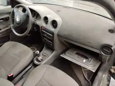 Veículo de Sucata SEAT CORDOBA BERLINA (6L2) Fresh do ano 2001 alimentado 