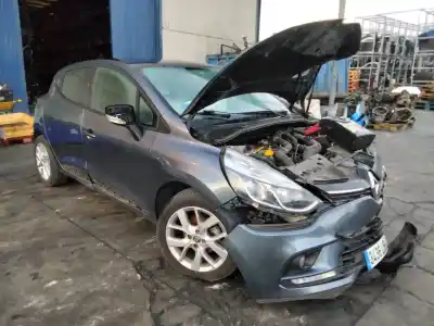 Scrapping Vehicle renault clio iv limited of the year 2001 powered h4bg412