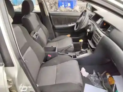 Scrapping Vehicle toyota corolla (e12) 2.0 d-4d linea sol berlina of the year 2001 powered 