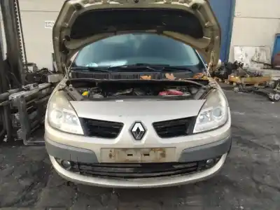 Scrapping Vehicle renault scenic ii dynamique 131 cv / 96 kw of the year 2001 powered  Scrapping Vehicle renault scenic ii dynamique 131 cv / 96 kw of the year 2001 powered