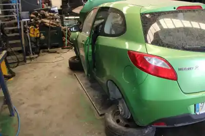 Scrapping Vehicle mazda 2 (de_, dh_) 1.3 (de3fs) of the year 2001 powered zjve