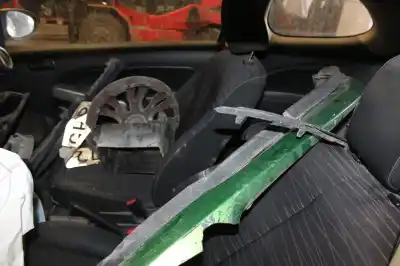 Scrapping Vehicle mazda 2 (de_, dh_) 1.3 (de3fs) of the year 2001 powered zjve