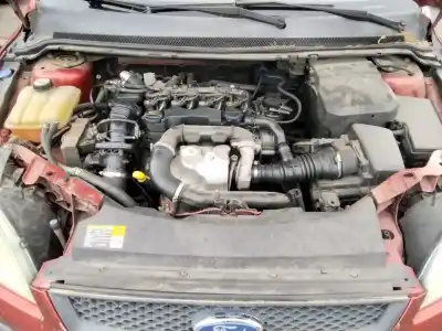 Veículo de Sucata ford focus berlina (cap) ambiente (d) do ano 2001 alimentado 