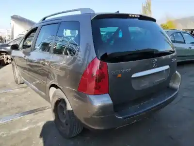 Scrapping Vehicle peugeot 307 break / sw (s1) break xs of the year 2001 powered 