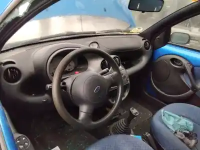 Veicolo di demolizione FORD KA (CCQ) 2 Collection dell'anno 2001 alimentato 