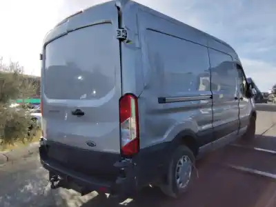Здавання транспортного засобу ford transit custom kombi 300 l1 ambiente 155 cv / 114 kw року 2001 потужний 