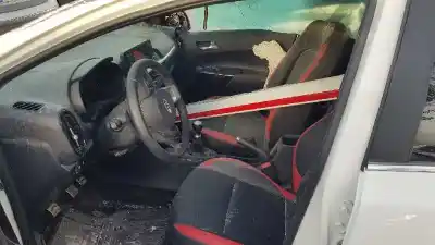 Scrapping Vehicle kia picanto (ja) concept of the year 2001 powered 