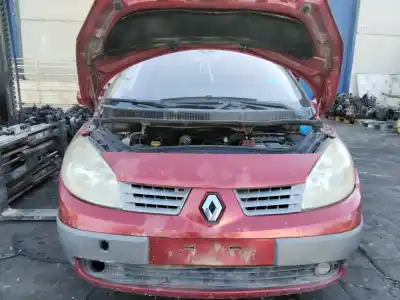 Veicolo di demolizione renault scenic ii adventure by coronel tapiocca dell'anno 2001 alimentato 