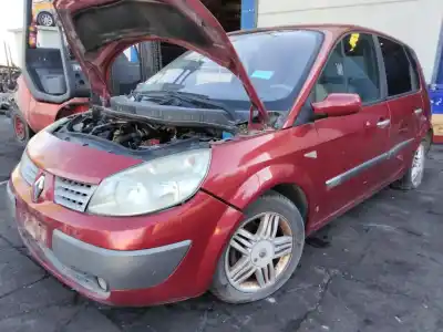 Veicolo di demolizione renault scenic ii adventure by coronel tapiocca dell'anno 2001 alimentato 