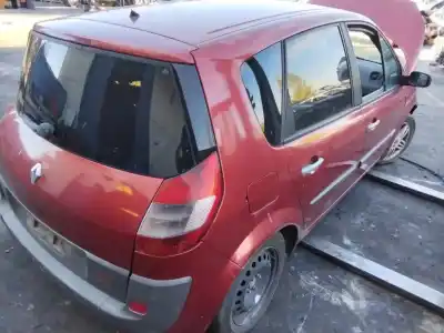 Veicolo di demolizione renault scenic ii adventure by coronel tapiocca dell'anno 2001 alimentato 