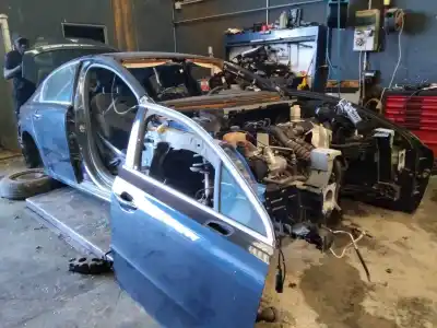 Veículo de Sucata peugeot 508 access do ano 2001 alimentado 