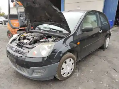 Veículo de Sucata ford fiesta (cbk) ambiente do ano 2001 alimentado 