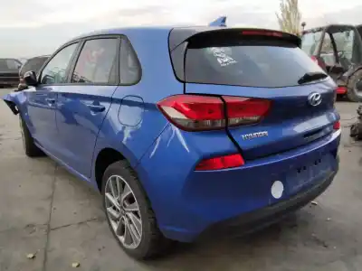 Veículo de Sucata hyundai i30 (pd) klass do ano 2001 alimentado g3lc