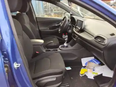 Veículo de Sucata hyundai i30 (pd) klass do ano 2001 alimentado g3lc