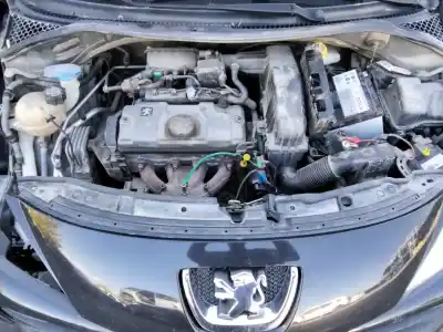 Veículo de Sucata peugeot 207 207 3p do ano 2001 alimentado 