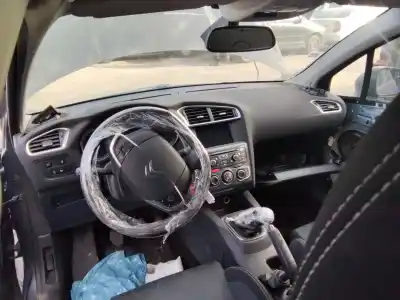 Здавання транспортного засобу citroen c4 lim. seduction року 2001 потужний 